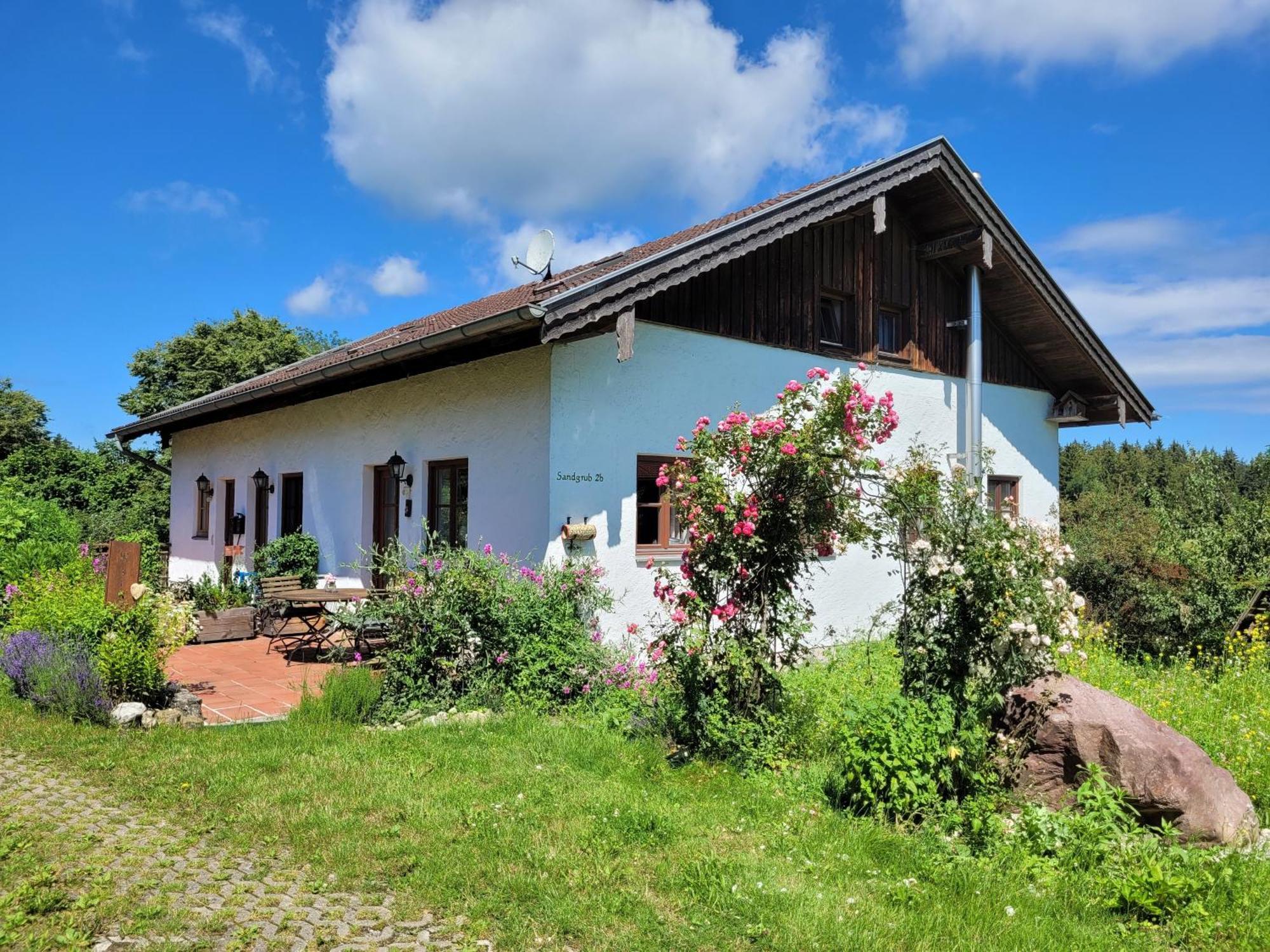 Gilg-Kraeuterhof Apartment Schnaitsee Bagian luar foto